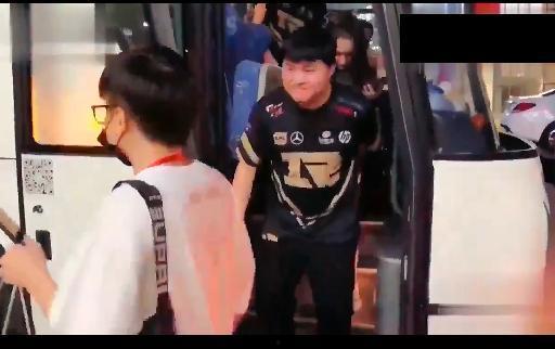 网红女朋友爆料视频大全,揭秘网红圈那些不为人知的秘密  第1张